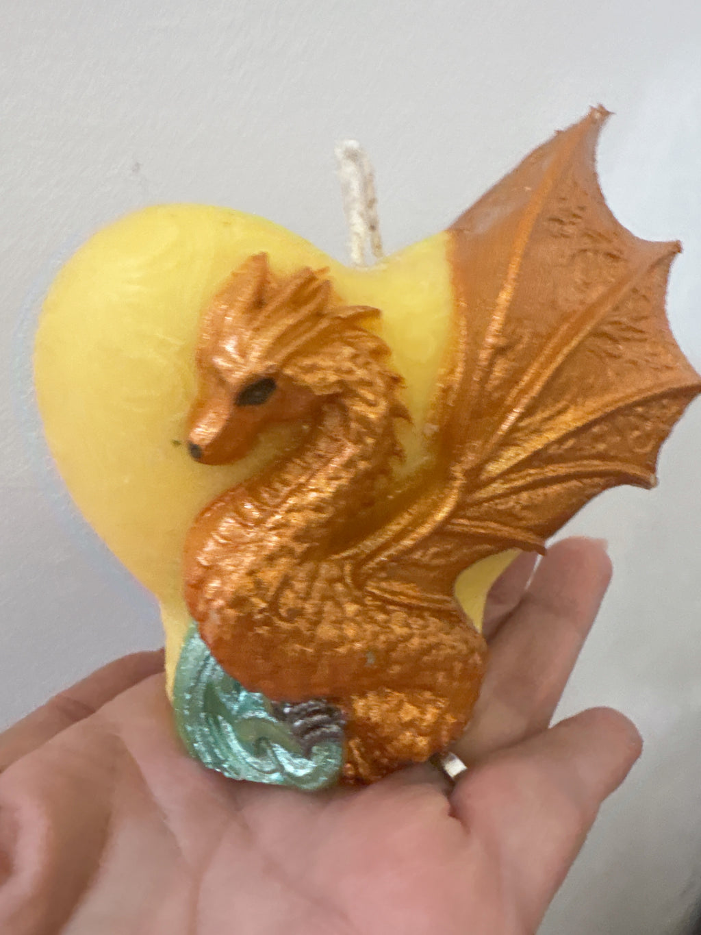 Vela Corazón Dragon Alado